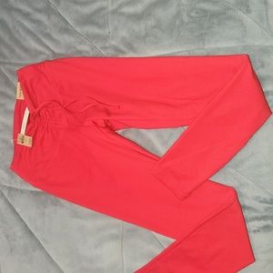 PINK brand new workout/ skinny yoga leggings